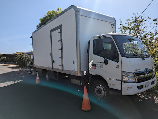 Fastruck Moving Company image