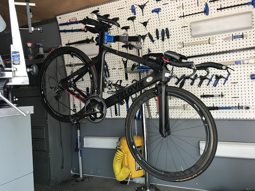 Bicycle Repair Shop «Thrill Bikes», reviews and photos, 4206 W Electra Ln, Glendale, AZ 85310, USA