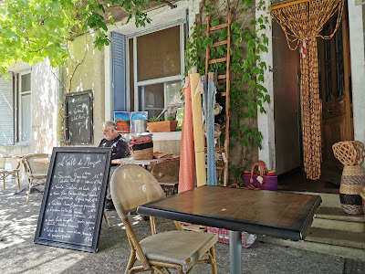 La Maison de Margot (Magasin Général) à Lauris