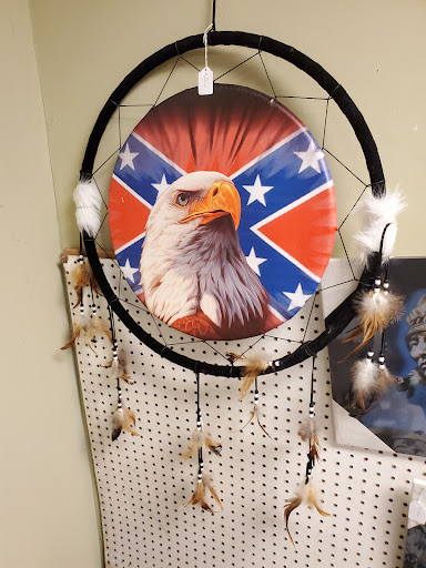 Flea Market «Fort Walton Beach Flea Market», reviews and photos, 125 Eglin Pkwy SE, Fort Walton Beach, FL 32548, USA