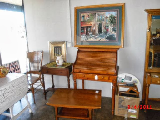 Thrift Store «A New Day Thrift Store», reviews and photos, 15481 Goldenwest St, Huntington Beach, CA 92647, USA