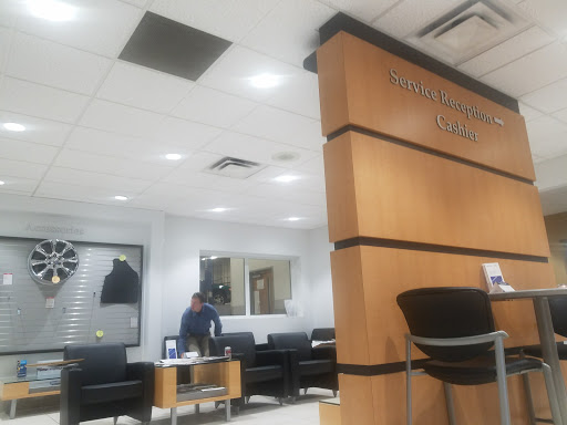 Car Dealer «Ed Martin Buick GMC», reviews and photos, 9896 N Michigan Rd, Carmel, IN 46032, USA