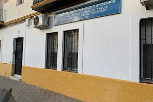 Centro Rocío Escobar Quiromasaje y estética image