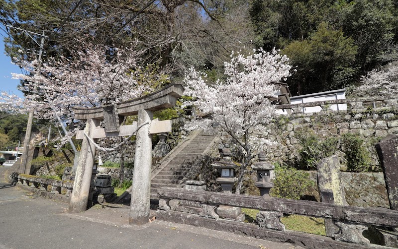 尾ヶ瀬神社