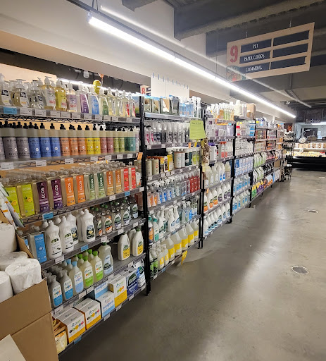 Health Food Store «Leg Up Farmers Market», reviews and photos, 3100 N George St, York, PA 17406, USA