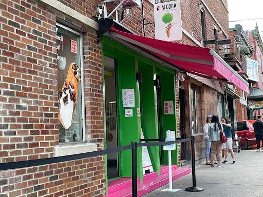 Magasins de glace sèche à Montreal