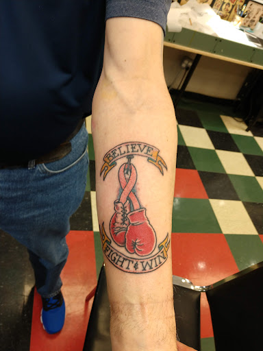 Tattoo Shop «Seven stars art and tattoos», reviews and photos, 19 Main St, Phoenixville, PA 19460, USA
