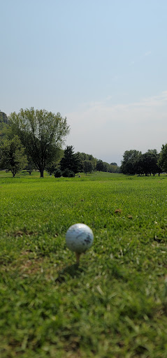 Golf Course «Forest Hills Public Golf», reviews and photos, 600 Losey Blvd N, La Crosse, WI 54601, USA