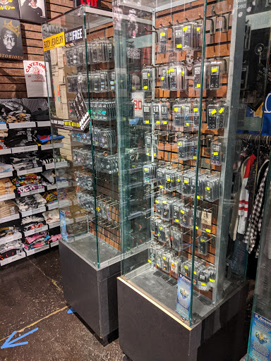 Shopping Mall «Woodland Mall», reviews and photos, 3195 28th St SE, Grand Rapids, MI 49512, USA