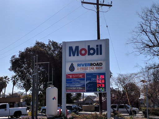 Gas Station «River Road X-press Car Wash», reviews and photos, 199 River Rd, Corona, CA 92880, USA