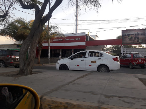 Touring y Automóvil Club - Piura