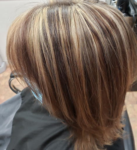 Beauty Salon «Color Trends Hair Salon», reviews and photos, 25 Merrit Pkwy, Nashua, NH 03062, USA