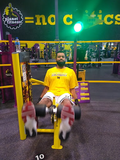 Gym «Planet Fitness», reviews and photos, 13151 W 10 Mile Rd, Oak Park, MI 48237, USA