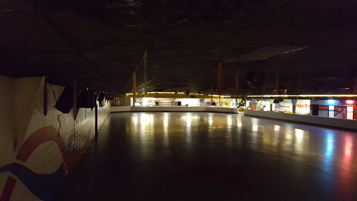 Roller Skating Rink «Star Skate», reviews and photos, 2020 W Lindsey St, Norman, OK 73069, USA