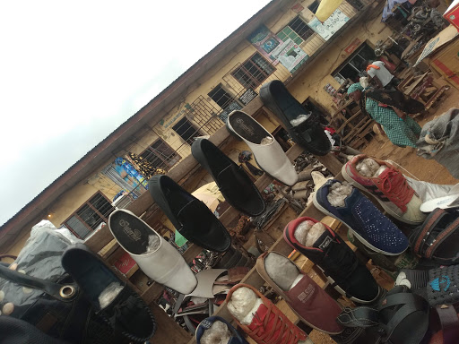 Agodi Gate Bus Stop, Agodi Gate Road, Ibadan, Nigeria, Used Car Dealer, state Osun