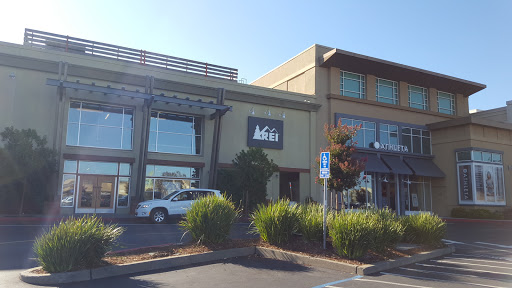 Camping Store «REI», reviews and photos, 213 Corte Madera Town Center, Corte Madera, CA 94925, USA