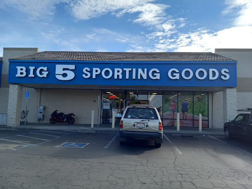 Sporting Goods Store «Big 5 Sporting Goods - Yuba City», reviews and photos, 1252 Colusa Ave, Yuba City, CA 95991, USA