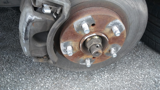 Tire Shop «Discount Tire Store - Woodstock, GA», reviews and photos, 160 Woodstock Square Ave, Woodstock, GA 30189, USA