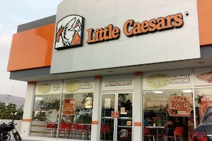 Little Caesars Pizza image