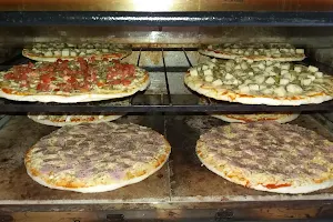 Pizzeria Mediterraneo image
