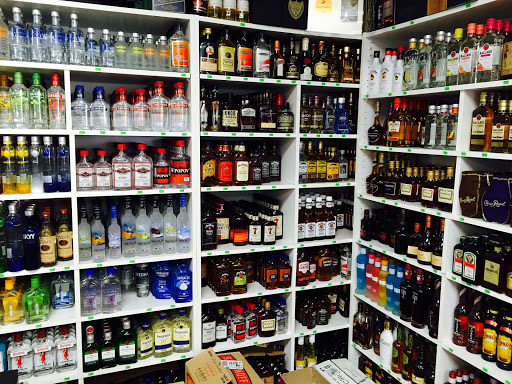 Liquor Store «Crestwood Liquors», reviews and photos, 6930 Crestwood Blvd, Frederick, MD 21703, USA