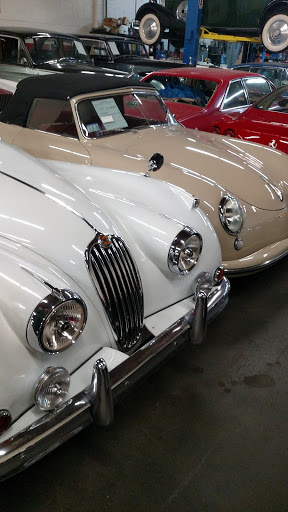 Used Car Dealer «Gullwing Motor Cars, Inc», reviews and photos, 24-30 46th St, Astoria, NY 11103, USA