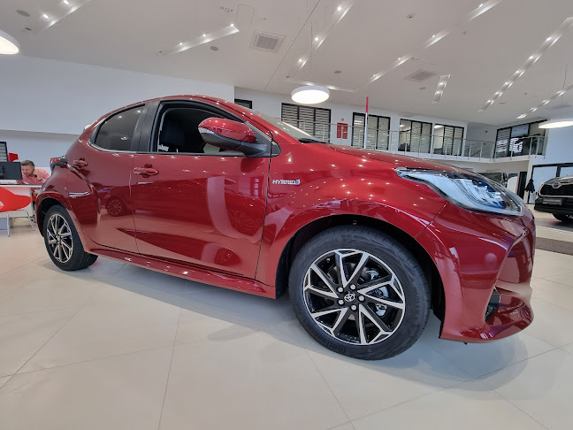 Opinii despre Toyota Kecskemét - Linartech Autó în Kecskemét - Autókereskedő