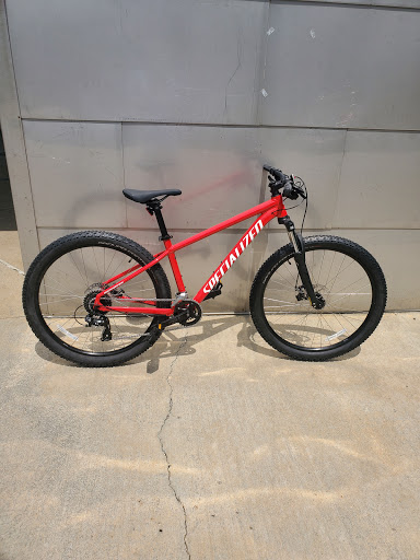 Bicycle Repair Shop «PRO BIKE+ South Hills», reviews and photos, 102 Fort Couch Rd, Pittsburgh, PA 15241, USA