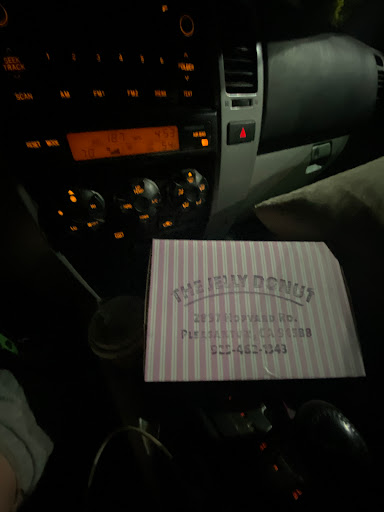 Donut Shop «The Jelly Donut», reviews and photos, 2897 Hopyard Rd, Pleasanton, CA 94588, USA