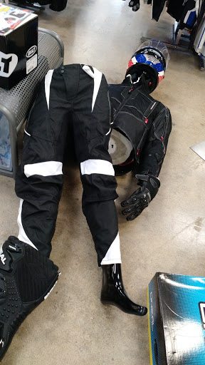 Motorcycle Parts Store «Cycle Gear», reviews and photos, 4455 N Blackstone Ave, Fresno, CA 93726, USA