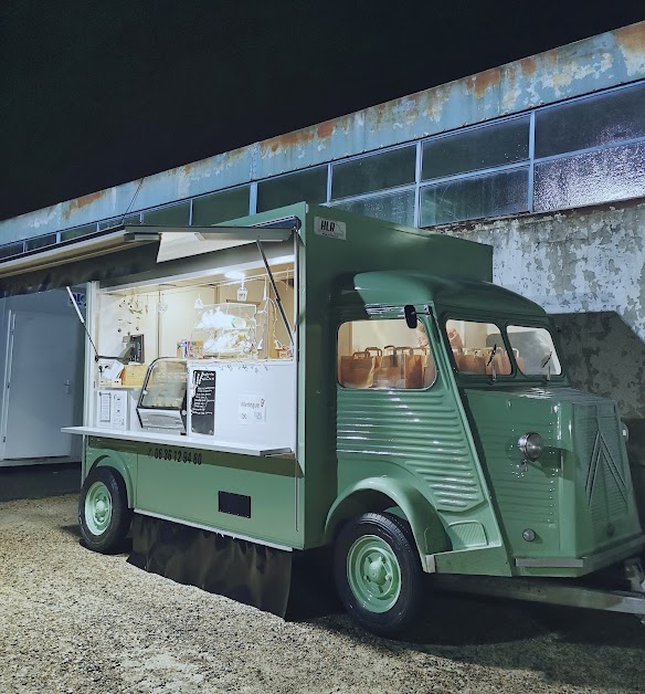 Le camion affamé à Septmonts (Aisne 02)