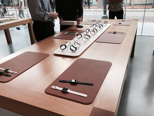 Computer Store «Apple Pioneer Place», reviews and photos, 450 SW Yamhill St, Portland, OR 97204, USA