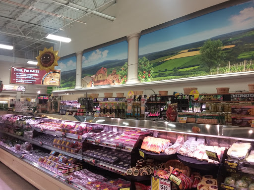 Produce Market «ShopRite of Bound Brook», reviews and photos, 611 W Union Ave, Bound Brook, NJ 08805, USA
