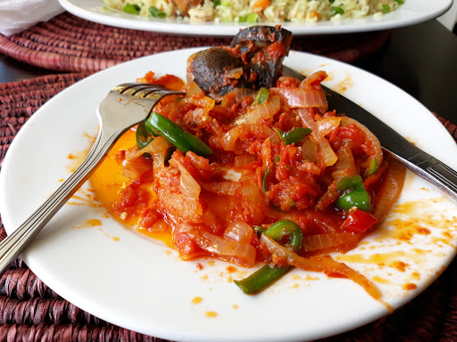 Yellow Chilli Restaurant & Bar, 35 Joel Ogunnaike St, Ikeja GRA, Ikeja, Nigeria, Sushi Restaurant, state Lagos