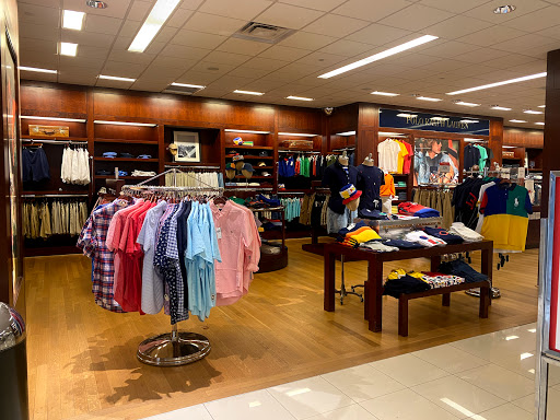 Shopping Mall «Town Center at Cobb», reviews and photos, 400 Ernest W Barrett Pkwy NW, Kennesaw, GA 30144, USA