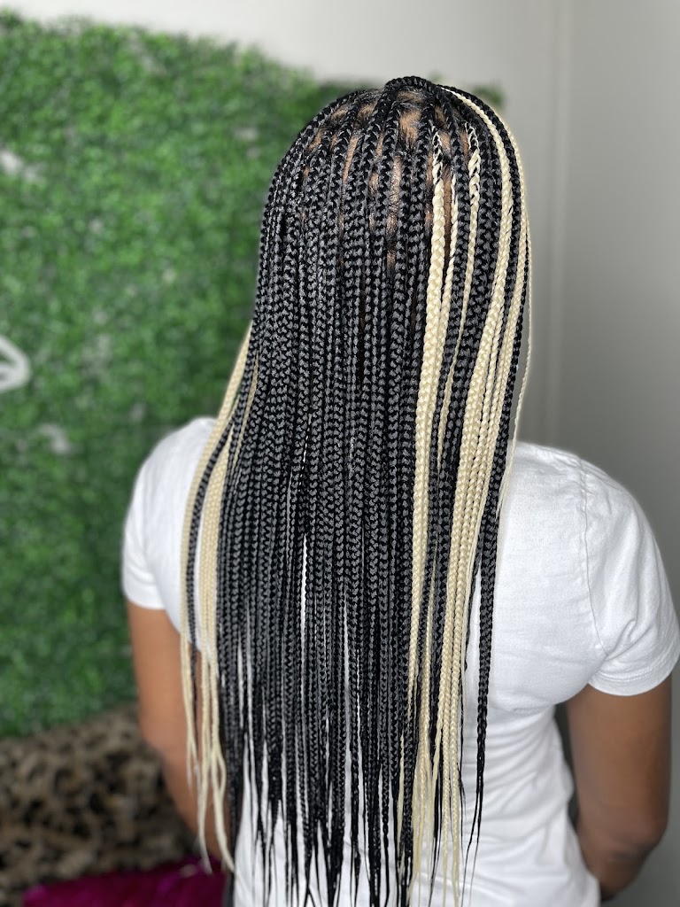 Caramel Kissed Braid Lounge 35601