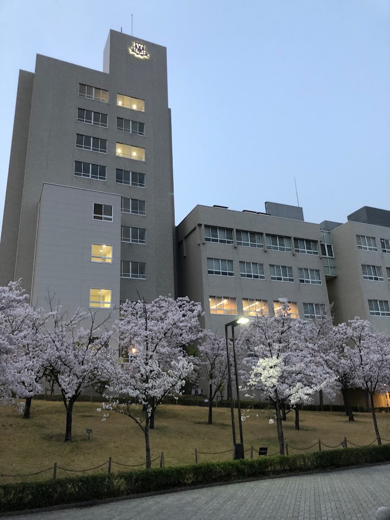 関西大学千里山キャンパス第3学舎1号館