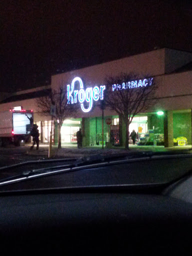 Grocery Store «Kroger», reviews and photos, 31 E Long Lake Rd, Troy, MI 48085, USA