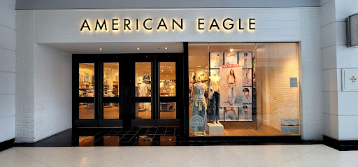 Clothing Store «AEO & Aerie Store», reviews and photos, 825 Dulaney Valley Rd #116, Towson, MD 21204, USA