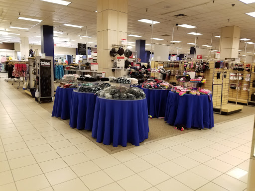 Department Store «Sears», reviews and photos, 4000 Merle Hay Rd, Des Moines, IA 50310, USA