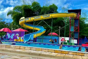 Aqua Park Show image