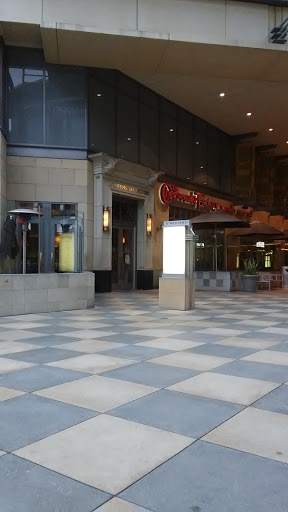 Restaurant «The Cheesecake Factory», reviews and photos, 15301 Ventura Blvd, Sherman Oaks, CA 91403, USA