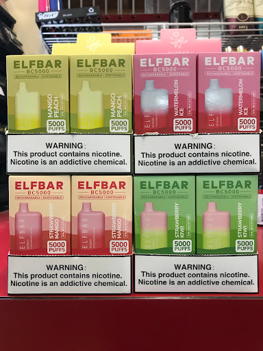 Convenience Store «Rainbow Market», reviews and photos, 21825 Echo Lake Rd, Snohomish, WA 98296, USA