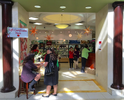 Day Spa «Camilla Day Spa: Aveda Lifestyle Salon», reviews and photos, 9267 W Atlantic Blvd, Coral Springs, FL 33071, USA