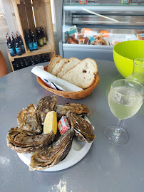 Plats et boissons du Restaurant de fruits de mer Chez Melon Tout Est Bon à Beauvoir-sur-Mer - n°15