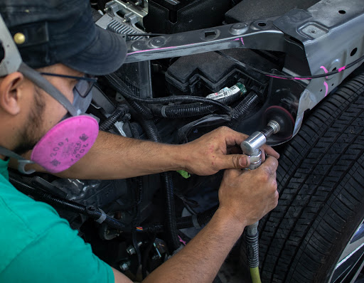 Auto Body Shop «Latuff Brothers Auto Body», reviews and photos, 880 University Ave W, St Paul, MN 55104, USA