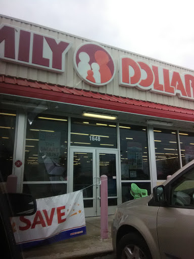 Dollar Store «FAMILY DOLLAR», reviews and photos, 1648 Aurora Rd, Melbourne, FL 32935, USA