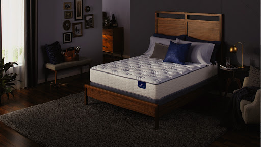 Furniture Store «Hudson’s Furniture & Mattress Outlet», reviews and photos, 3290 W 1st St, Sanford, FL 32771, USA