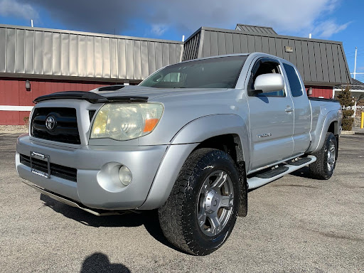 Used Car Dealer «Auto Warehouse», reviews and photos, 218 Main St, Poughkeepsie, NY 12601, USA