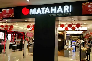 Matahari Department Store Metropolitan Mall Bekasi image